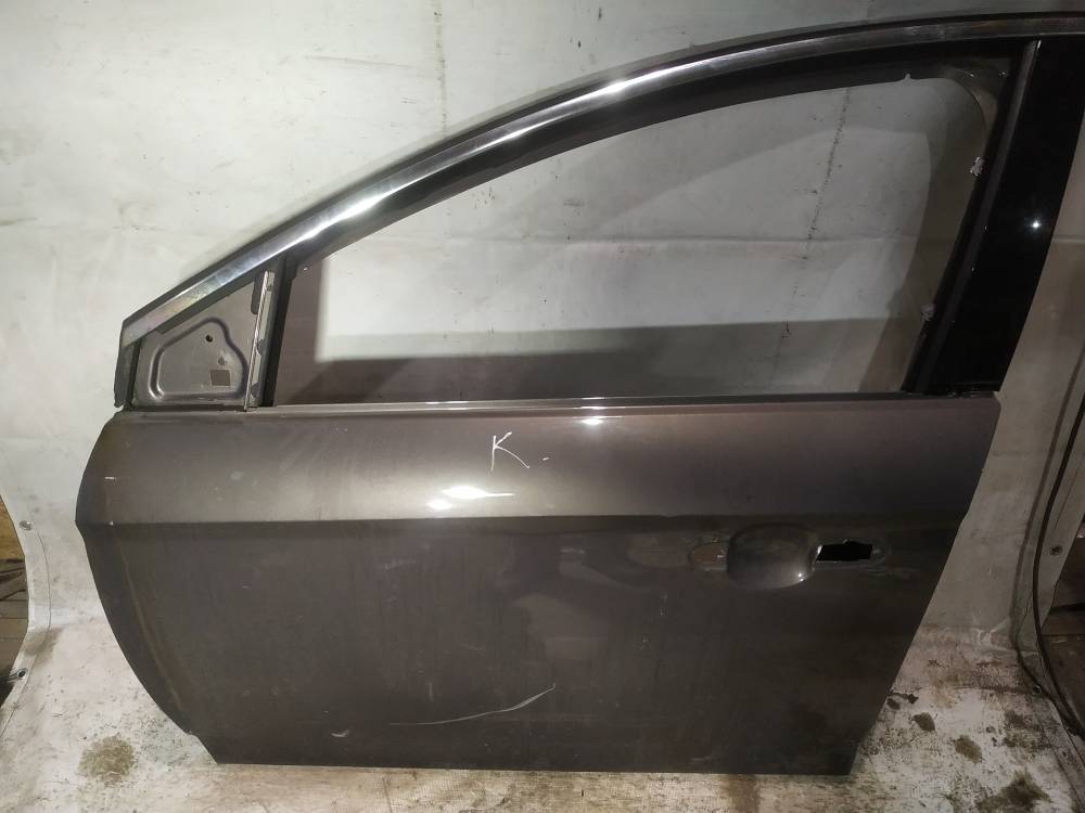 RUDOS Ford Mondeo 2013 Durvis - PRIEKŠA PA KREISI