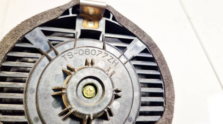 TS06077ZH Honda Stream 2001 Speaker (audio) - Thumbnail 3