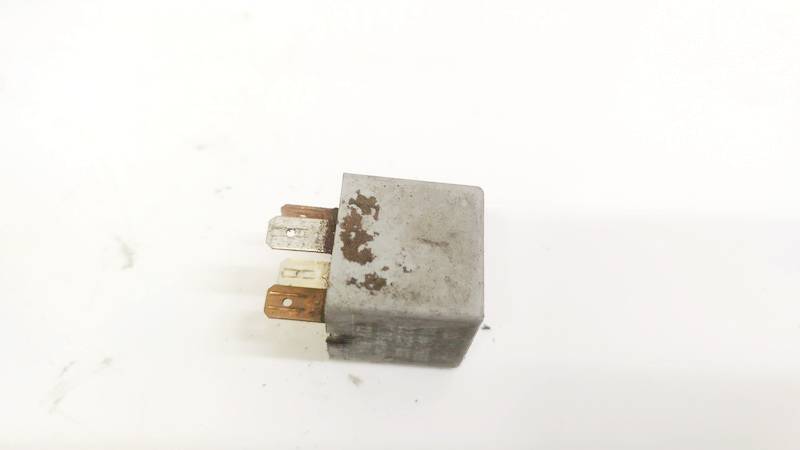 141951253B Volkswagen Transporter 1992 RELÉ PARA AUTOMÓVIL - Thumbnail 2