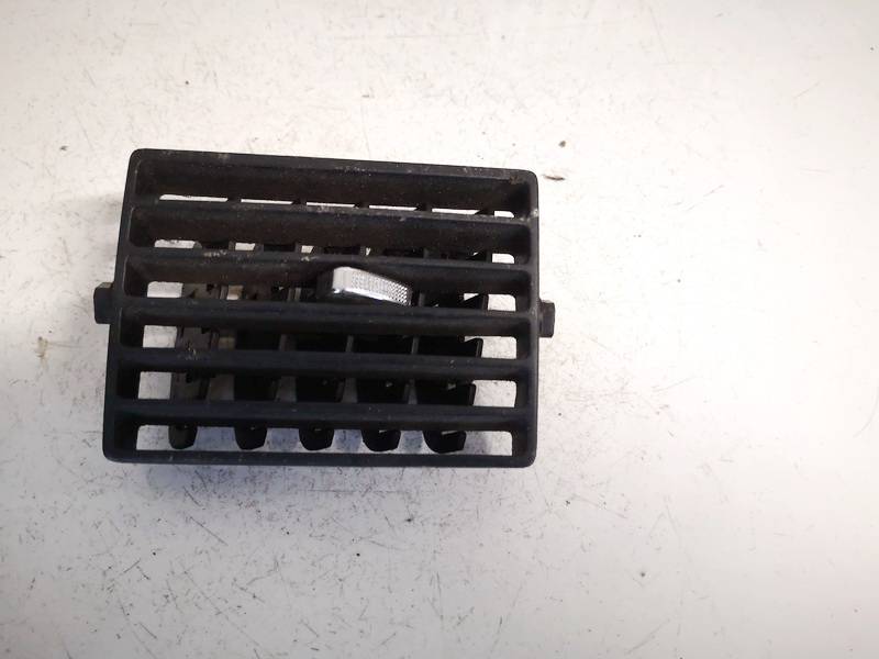 226337 Peugeot 307 2004 Dash Vent (Air Vent Grille)