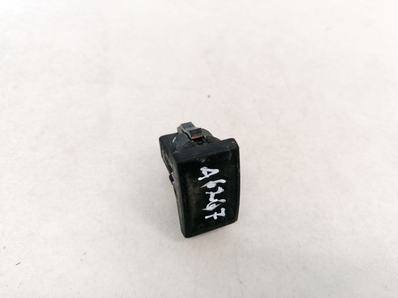 1S7T14529AB Ford Mondeo 2001 Loga vadības poga (loga pacēlāja pogas)