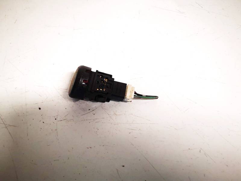 NILES06019 Nissan Juke 2013 Hätävilkkujen kytkin - Thumbnail 2