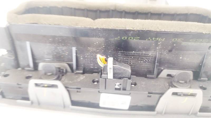 13100105 Opel Astra 2007 Hazard switch - Thumbnail 2