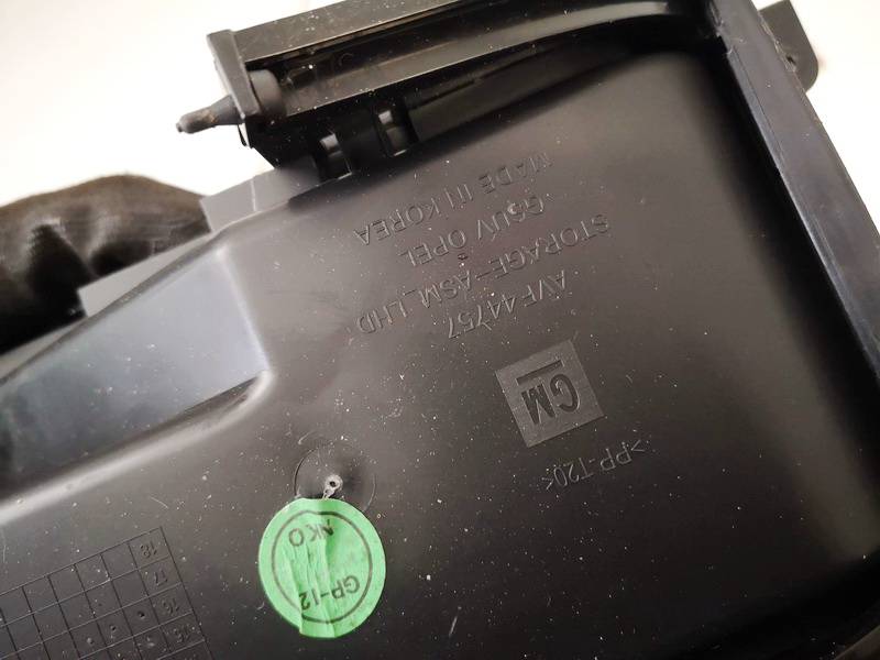 AVF44757 Opel Crossland X 2017 Glove Box Assembly - Thumbnail 3