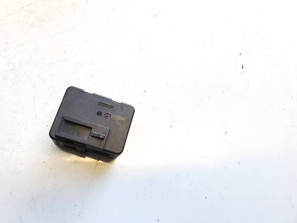 168190400A Tesla Model Y 2023 Anderen Computern - Thumbnail 3