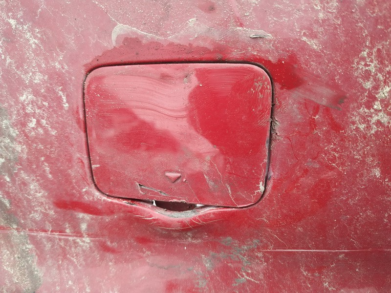 used used Tow Hook Cover rear (bumper towing cap front) Kia Ceed 2008 1