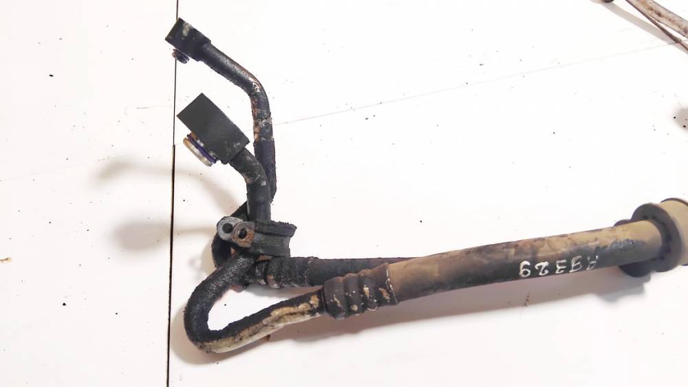 Skoda Superb 2002 Ilmastointilaitteen putki-letku - Thumbnail 3