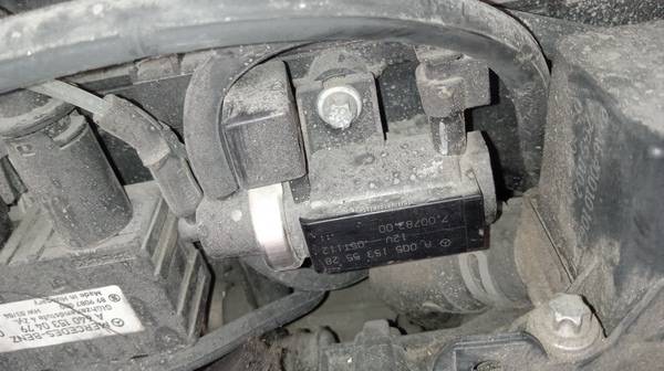 A0051535528 Mercedes-Benz A-CLASS 2009 Umschaltventil Ventil (Druckwandler, Abgassteuerung)