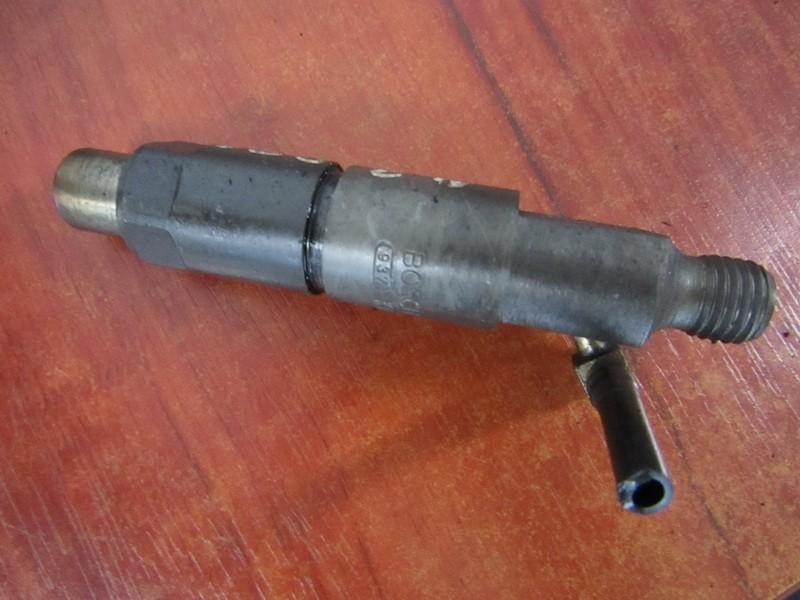 kbe58s44 Fuel Injector Renault Trafic 1997 2.5L EIS00278405 Used