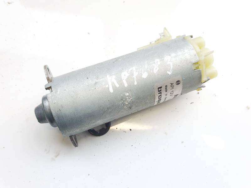 0130002532 Volkswagen Passat 2005 Silniczek fotela - PRZEDNIE LEWE