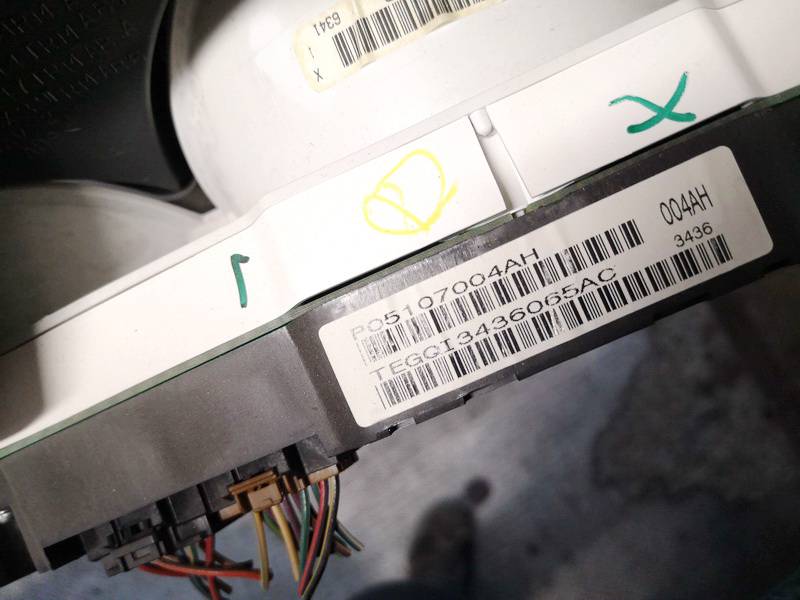 P05107004AH Dodge Caliber 2007 Speedometers - Cockpit - Speedo Clocks Instrument - Thumbnail 3