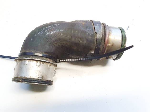 1T0145790B Volkswagen Touran 2004 TURBO INTERCOOLER PIPE HOSE