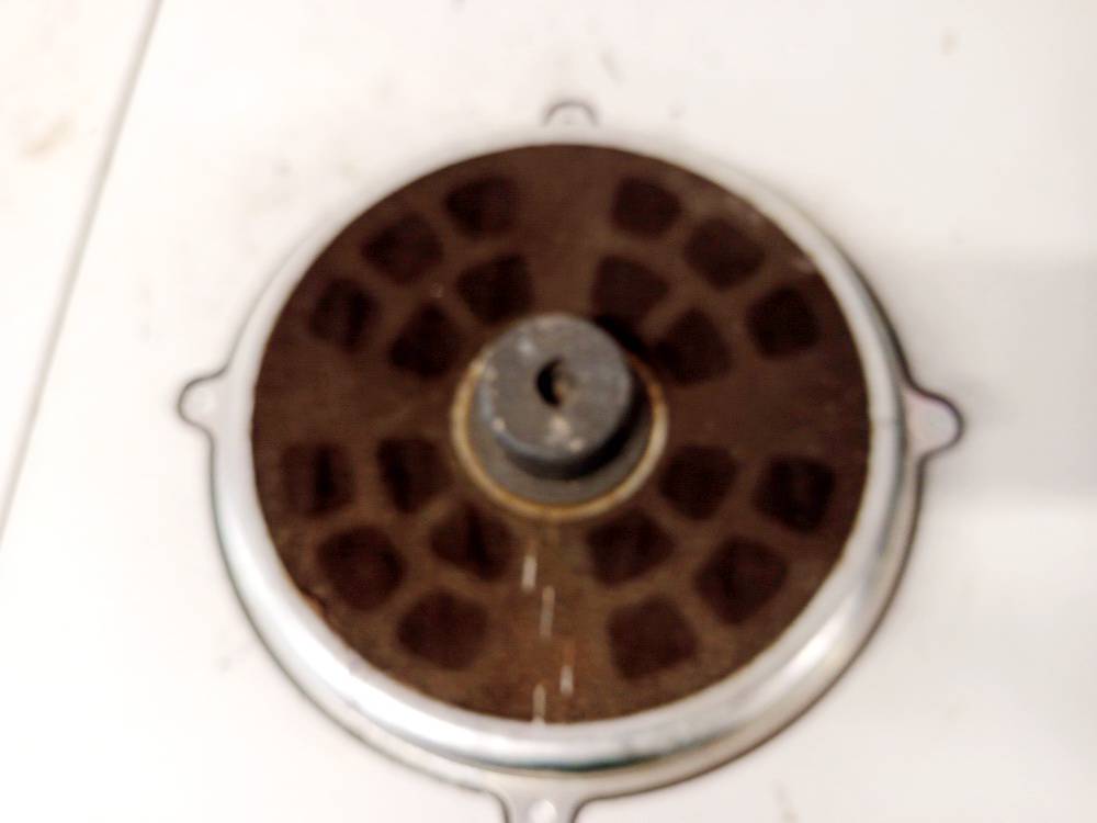 Mazda 6 2008 Kaiutin