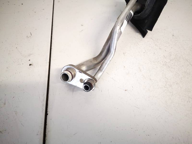 BMW 3-Series 2004 Ūdens šļūtene - Thumbnail 3