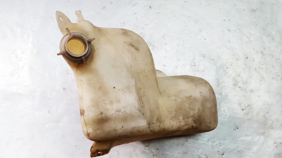 USED used Windshield Washer Reservoir tank (WASHER BOTTLE) SAAB 93