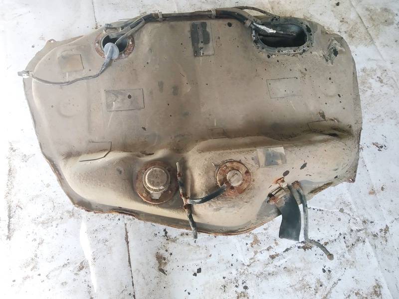 Subaru Legacy 2002 Degvielas tvertne