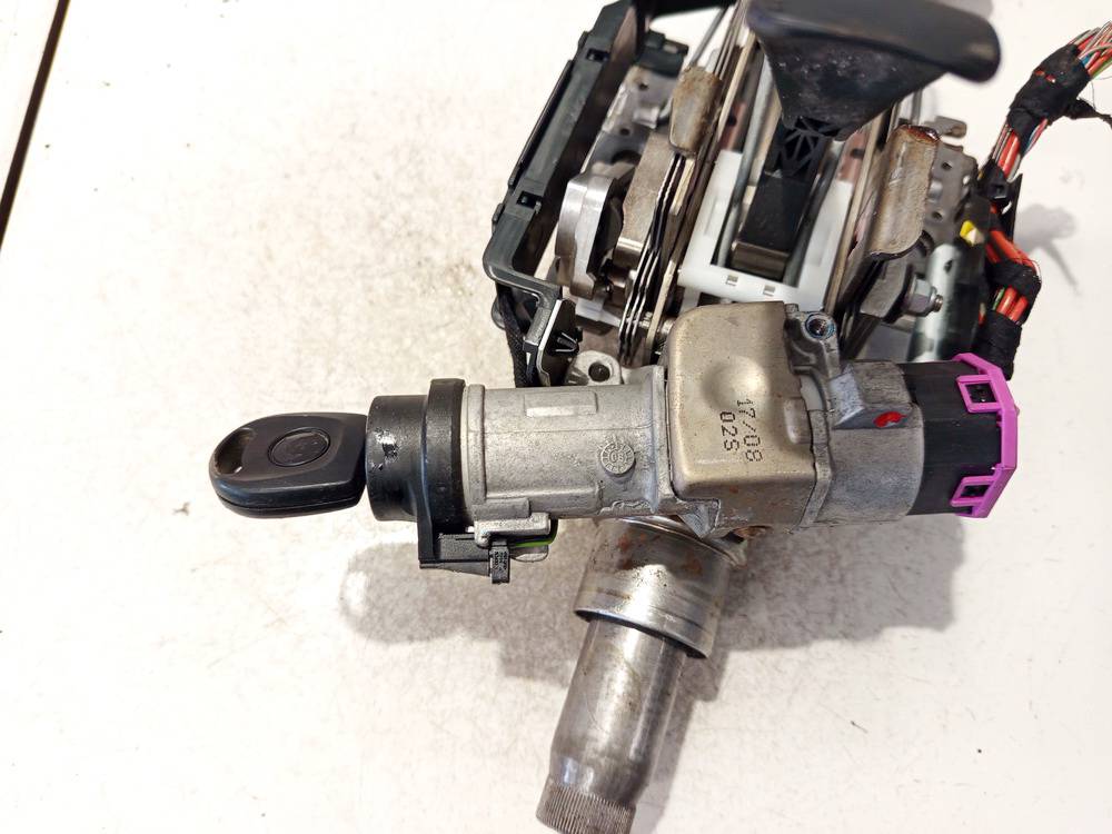 4B0905851 Volkswagen Polo 2008 Ignition Barrels (Ignition Switch)