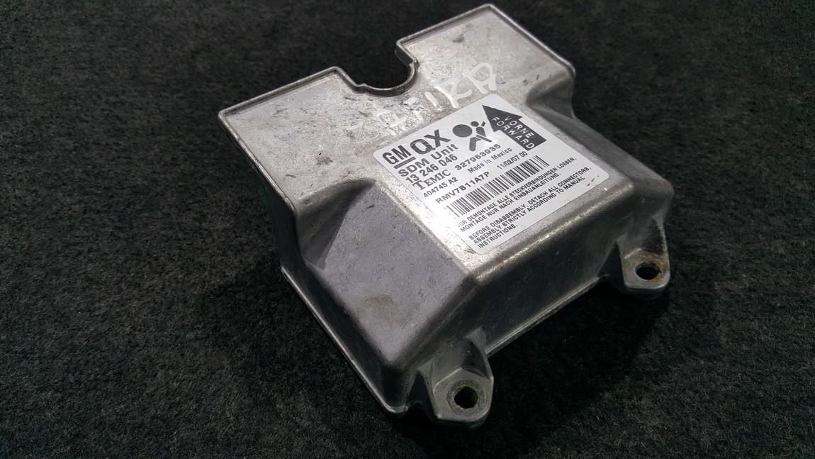 13246046 Opel Zafira 2006 Airbag crash sensors module