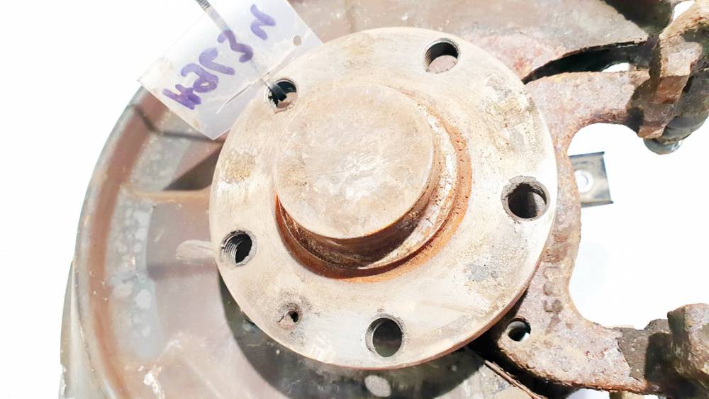 Audi A4 2005 Pyörän napa (laakeri) - TAKANA VASEMMALLA - Thumbnail 2