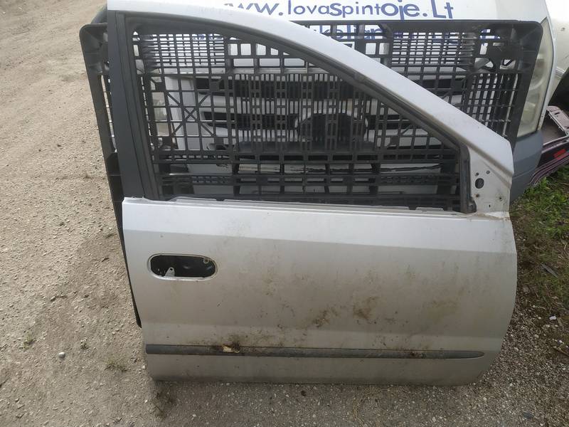 PILKOS Nissan Almera Tino 2002 porte avant droite