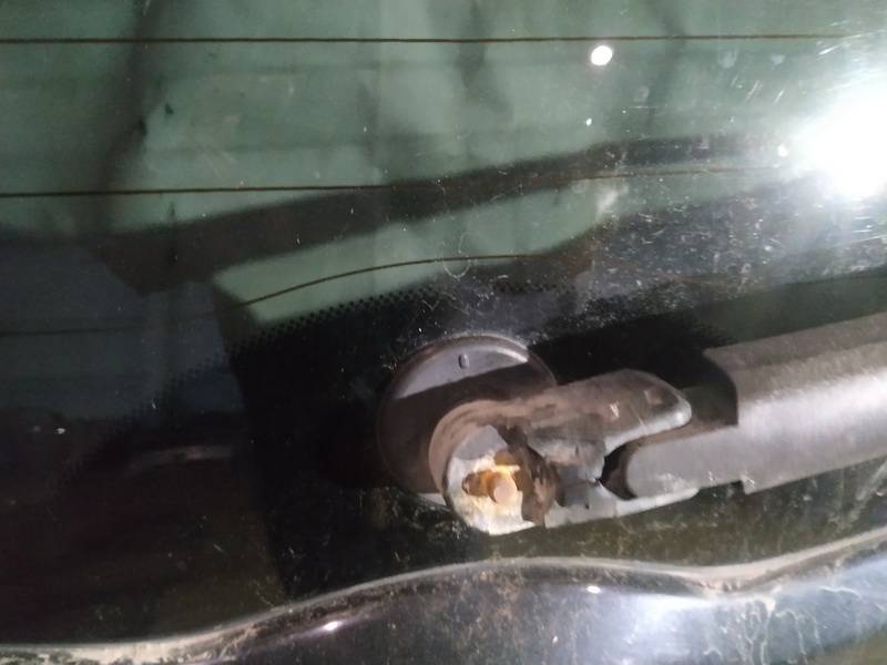 851300F010 Toyota Corolla Verso 2007 Wiper motor (Rear Screen Wiper Engine) - REAR