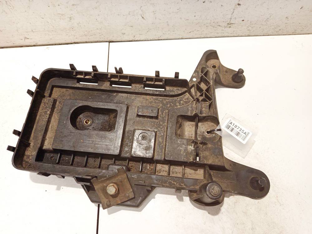 1K0915333C Seat Toledo 2005 Couvercle de la batterie - Thumbnail 2