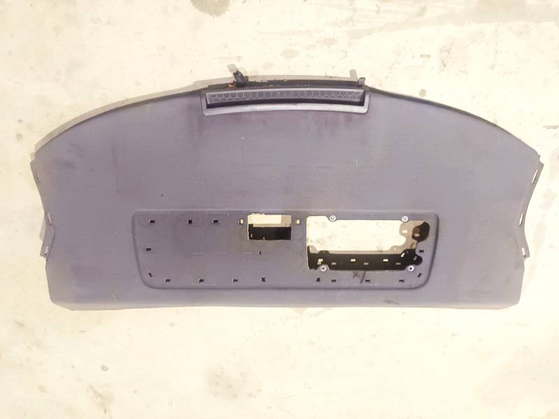 Audi A4 2005 Hattuhylly