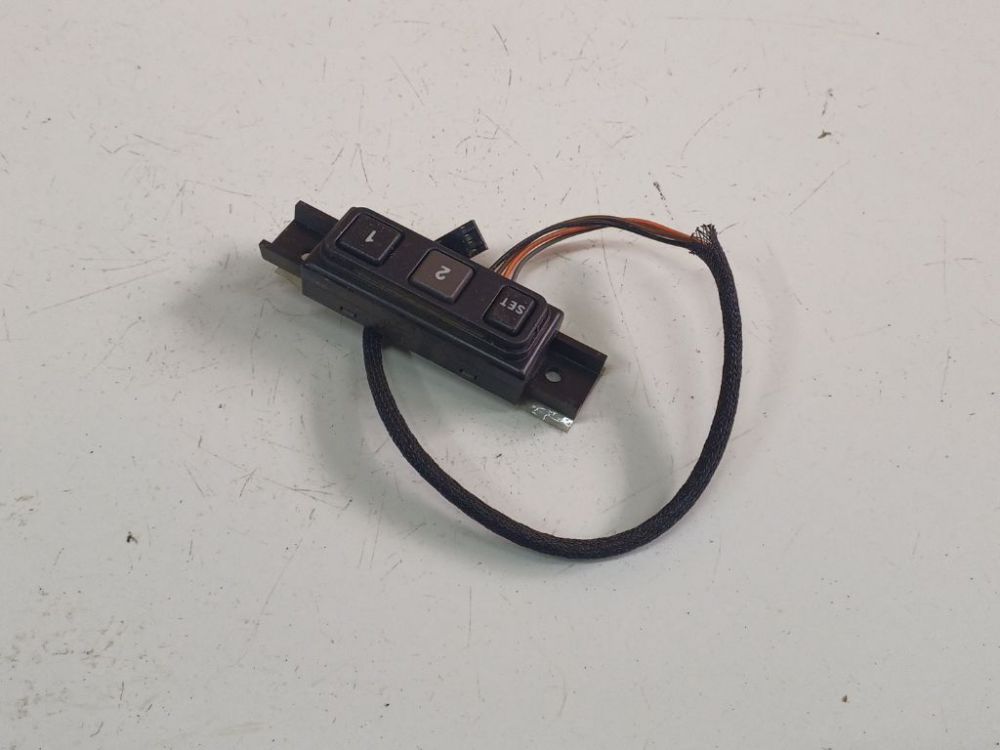 7723011 Jeep Grand Cherokee 2000 Kiti mygtukai