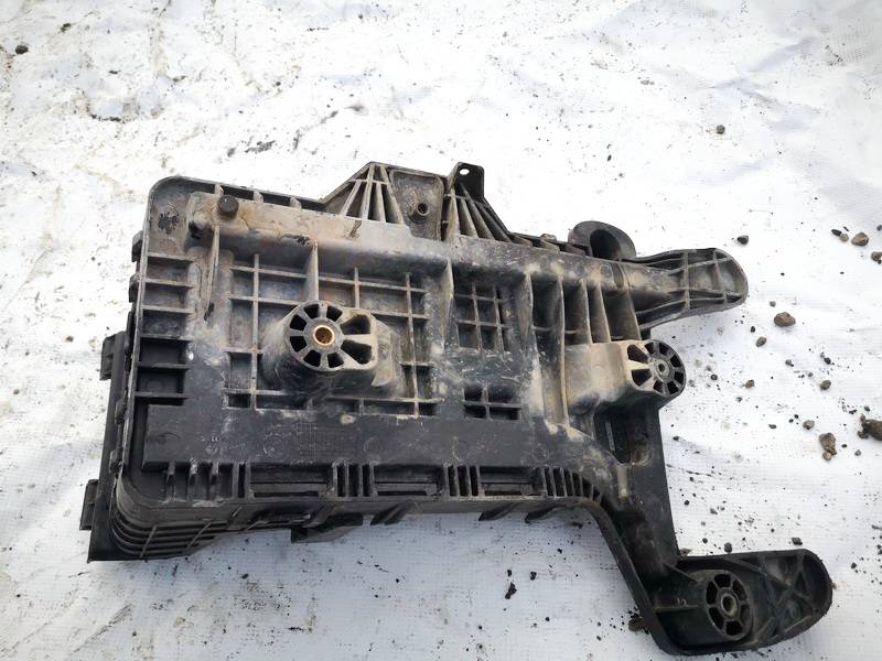 1K0915333C Volkswagen Passat 2006 Uchwyt baterii - akumulatora - Thumbnail 2