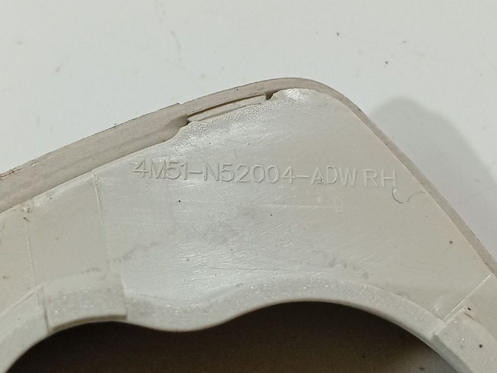 4M51N52004ADW Ford Focus 2014 Wykończenie wnętrza (plastikowe elementy) - Thumbnail 3