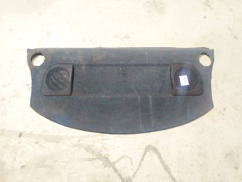 Audi A4 1995 Hattuhylly