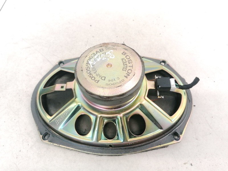 P05059063AB Chrysler 300C 2006 Speaker (audio) - Thumbnail 2