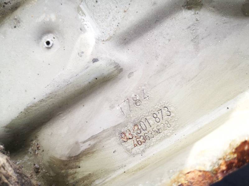 93301873 Opel Meriva 2004 Obudowa telewizora - PRZEDNIE - Thumbnail 3