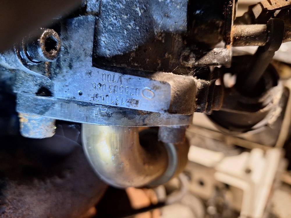 03G131063F Volkswagen Golf 2005 EGR-jäähdytin (pakokaasujen jäähdytin) - Thumbnail 3