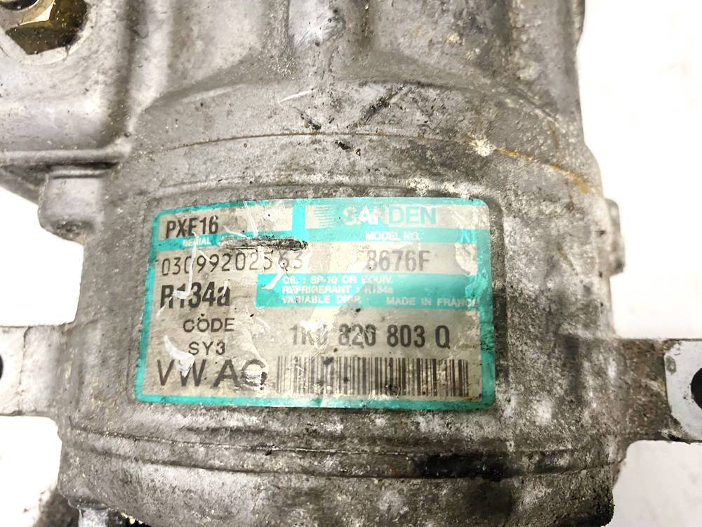 1K08208030 Volkswagen Golf 2005 Ilmastointilaitteen pumppu - Thumbnail 3