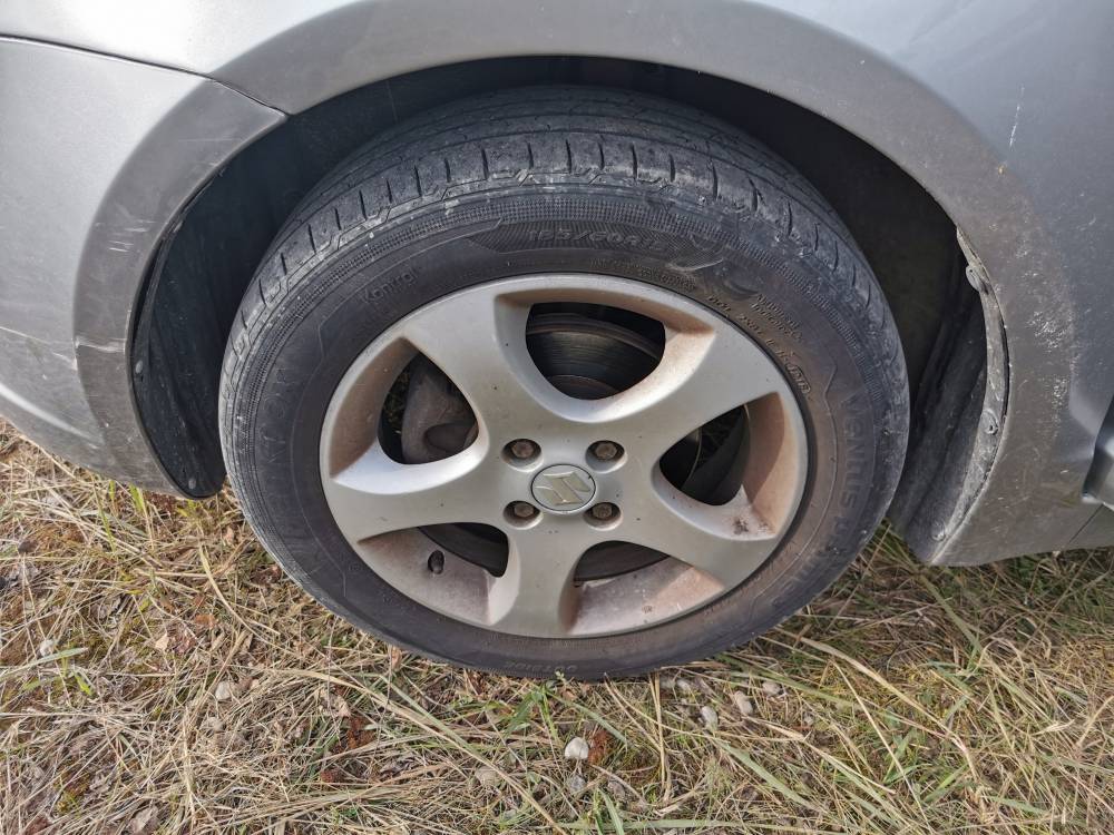 4X100 Suzuki Swift 2006 Wheels kit R15