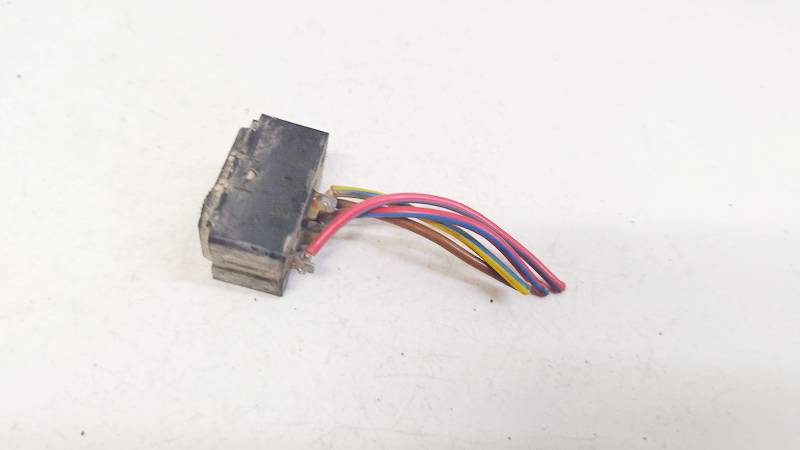 8L0962107A Audi A4 2000 Door central locking lock switch control (DOOR LOCK SWITCH) - Thumbnail 3