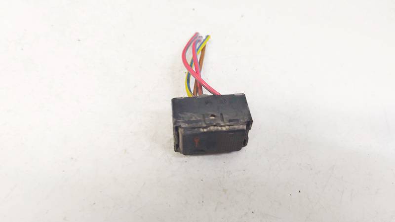 8L0962107A Audi A4 2000 Door central locking lock switch control (DOOR LOCK SWITCH)