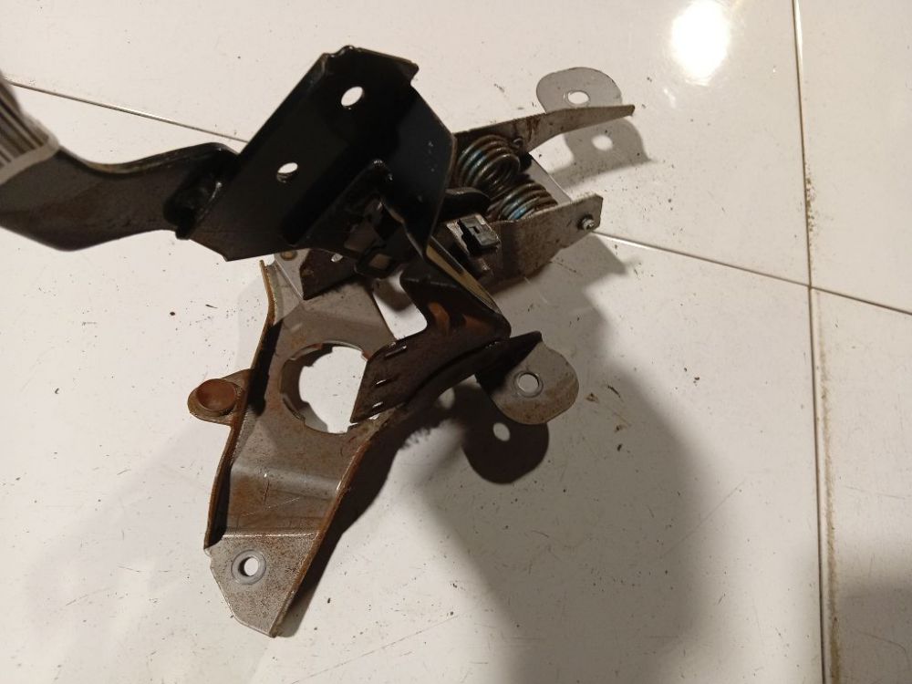 Mazda 5 2007 Sajūga pedālis - Thumbnail 3