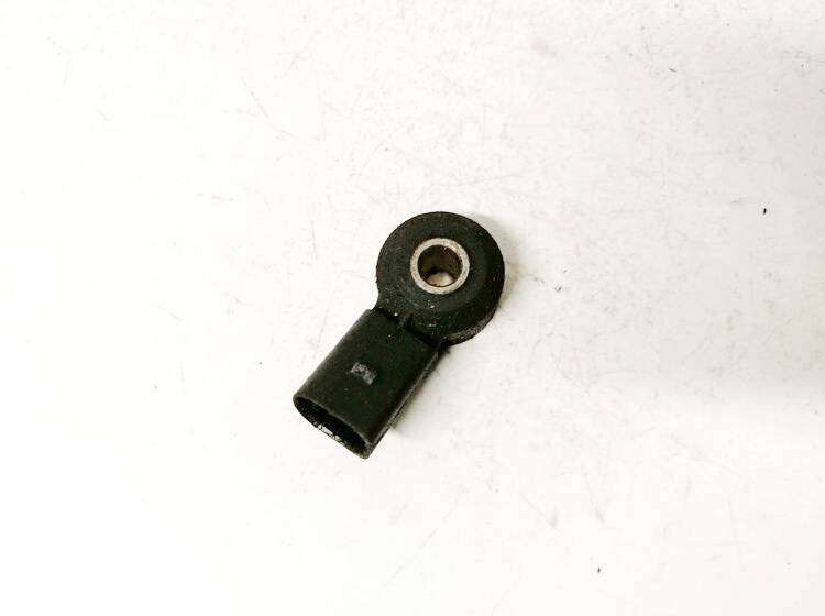 030905377C Volkswagen Golf 2001 Ignition Knock (Detonation) Sensor