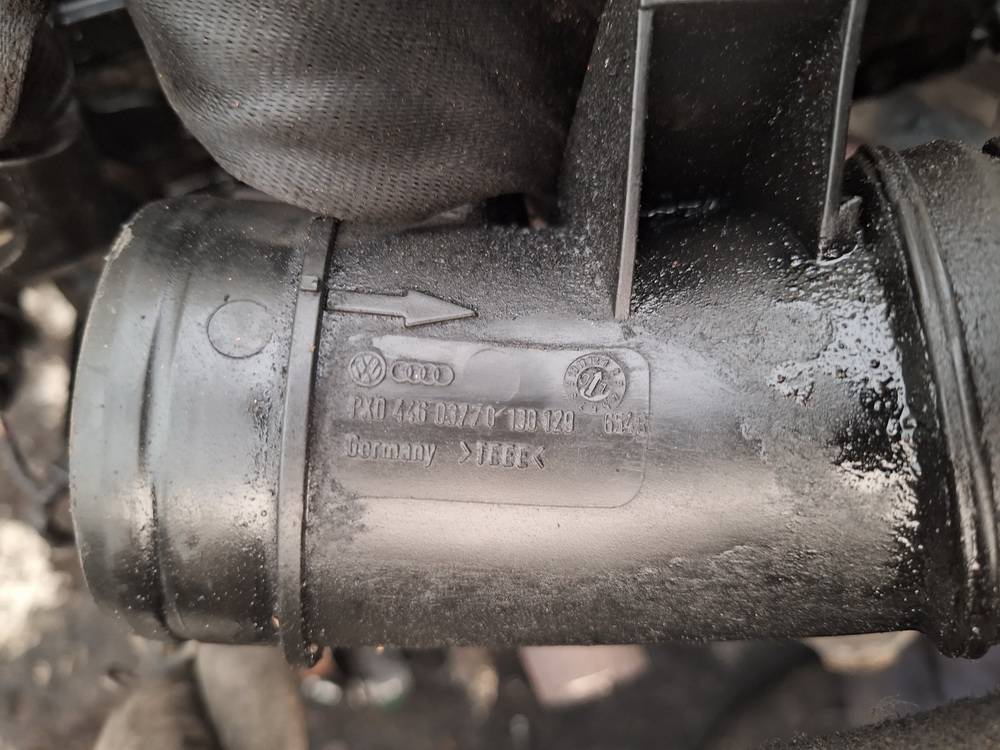 PX044603770130129 Volkswagen Golf 2001 TURBO INTERCOOLER PIPE HOSE - Thumbnail 3