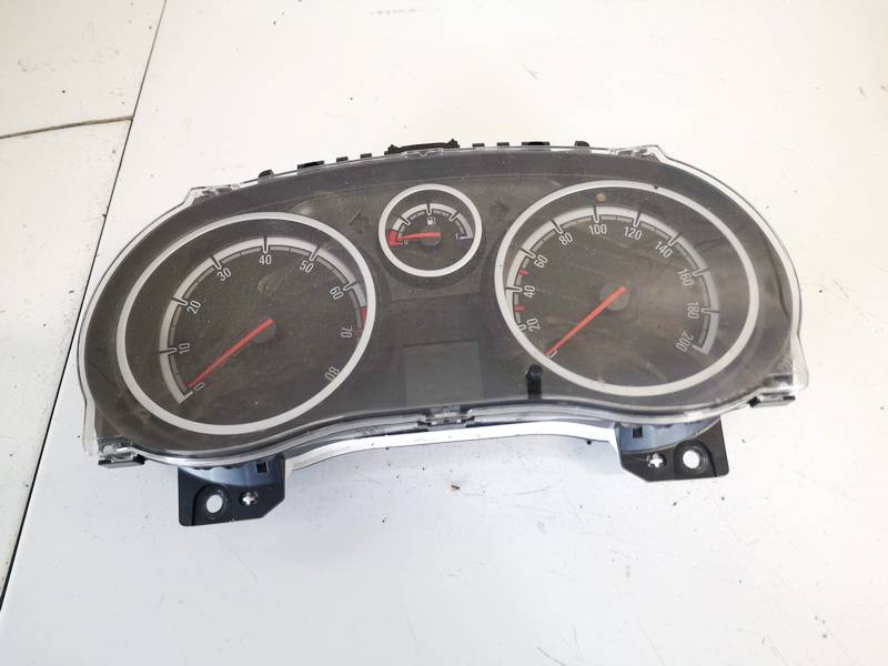 P0013373006 Opel Corsa 2007 Nopeusmittari – mittaristo