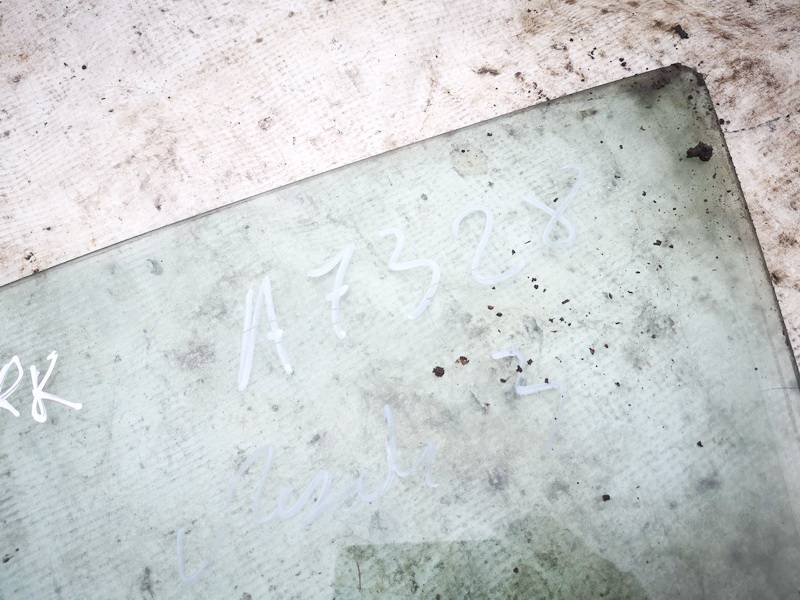 Mazda 3 2004 Szyba drzwi - PRZEDNIE LEWE - Thumbnail 2