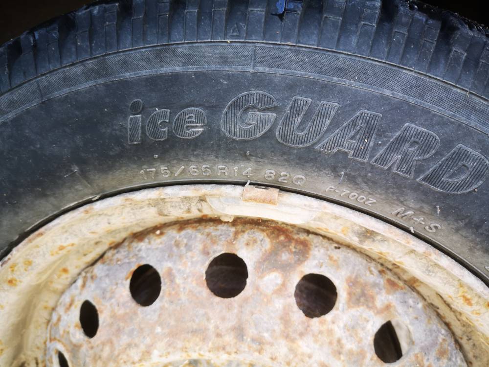 4X100 Toyota Yaris 2003 Tin ring set R14 - Thumbnail 5