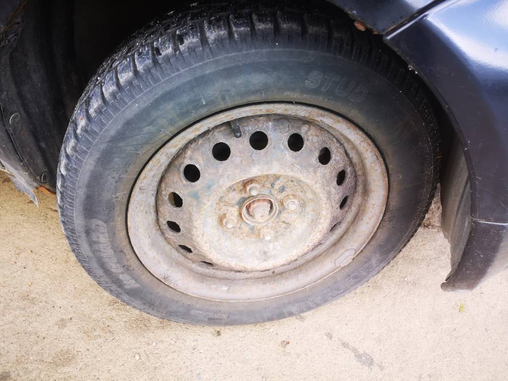 4X100 Toyota Yaris 2003 Tin ring set R14 - Thumbnail 2