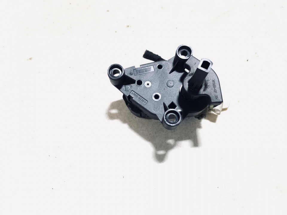 YM2H19E616SA Volkswagen Sharan 2001 Heater Vent Flap Control Actuator Motor - Thumbnail 2