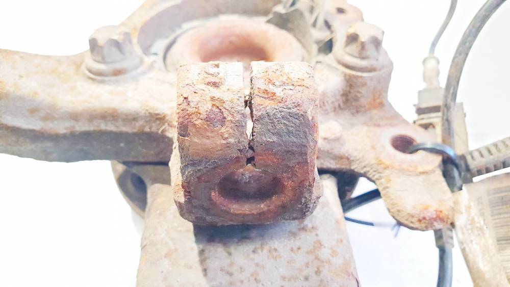 Opel Zafira 2006 Rumbula kronšteins - PRIEKŠA PA KREISI - Thumbnail 3