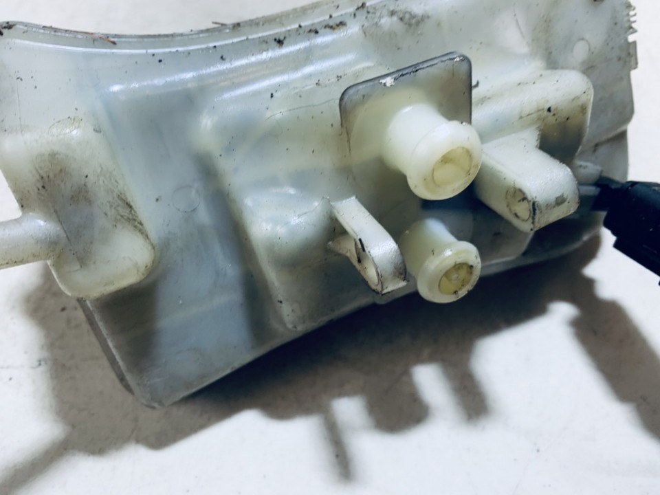 8E0611301E Audi A6 2002 Brake Master Cylinder Reservoir - Thumbnail 3