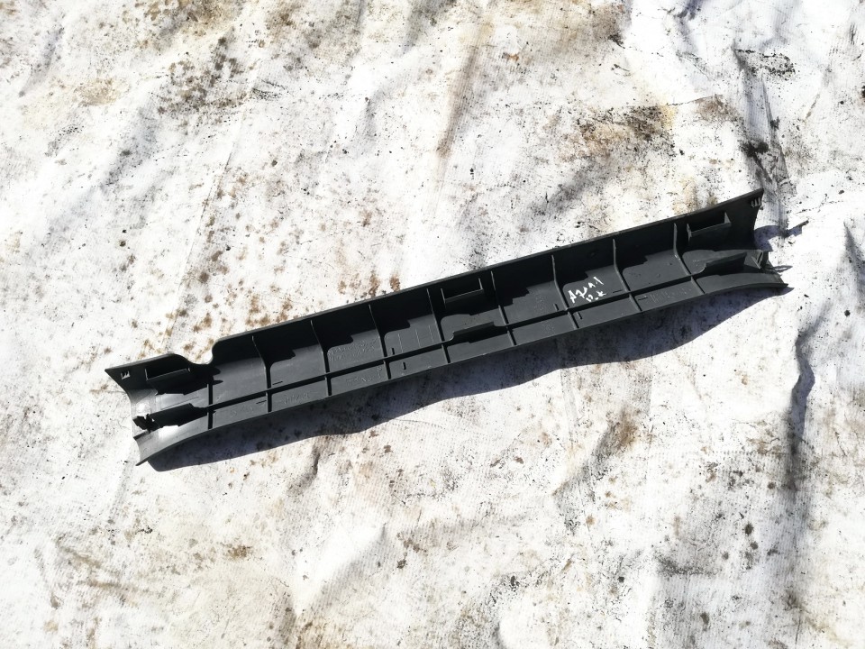 6791444020 Toyota Avensis Verso 2002 Interior door step trim - FRONT LEFT - Thumbnail 2