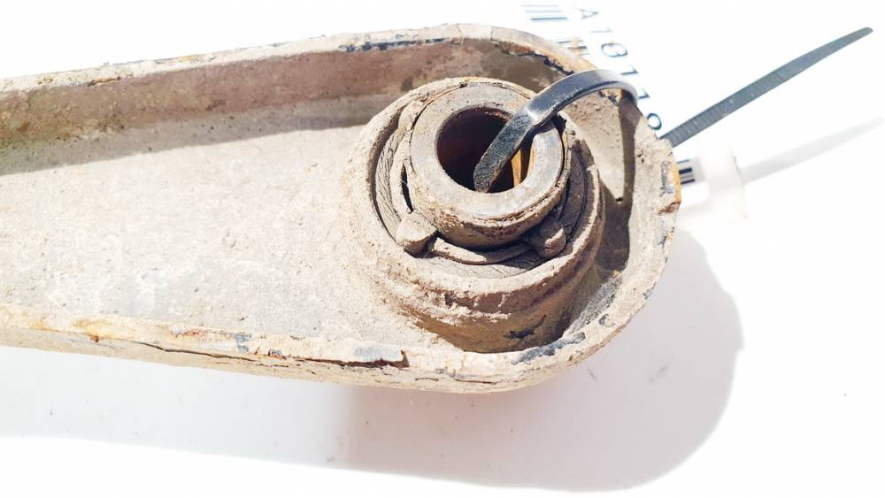 Peugeot 508 2013 Taka-ylätukivarren haarukkavipu - TAKANA VASEMMALLA - Thumbnail 3